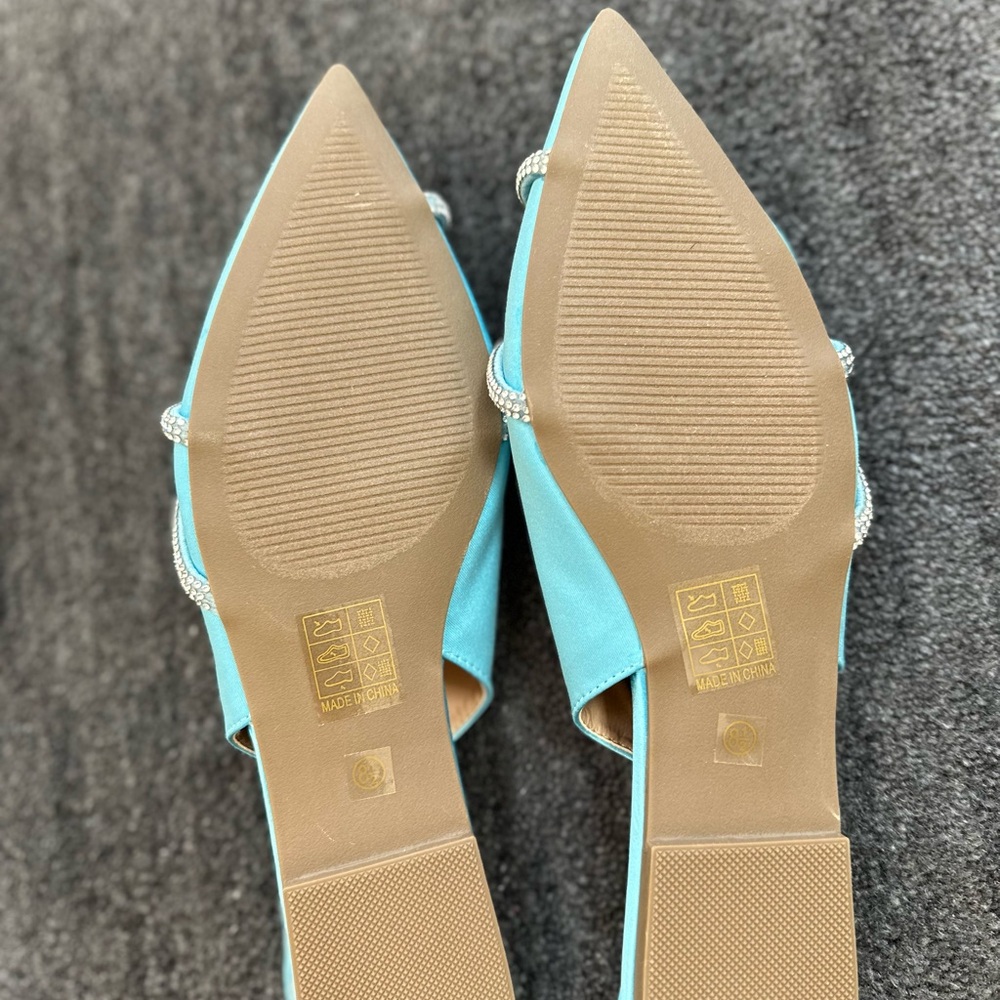 Journee Collection Women's Blue Slingback Heels Size 8.5 - Picture 5 of 6